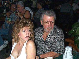 msjandgary.jpg (24177 bytes)